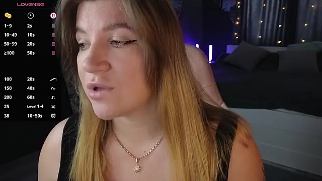 Snapshot of Fairy__Sofia chatting on February 27, 2025, 8:24 am Fairy Sofia online show from February 27, 2025, 8:24 am