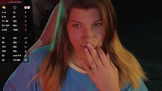 Snapshot of Fairy__Sofia chatting on October 2, 2025, 10:18 am Fairy Sofia online show from October 2, 2025, 10:18 am