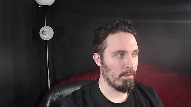 Snapshot of Metalstud chatting on March 3, 2025, 2:54 am Metalstud online show from March 3, 2025, 2:54 am