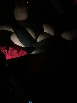 Snapshot of LuciousBB chatting on January 12, 2025, 2:03 am LuciousBB online show from January 12, 2025, 2:03 am