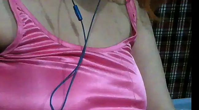 Snapshot of giga-bite chatting on February 24, 2025, 4:58 pm giga-bite online show from February 24, 2025, 4:58 pm