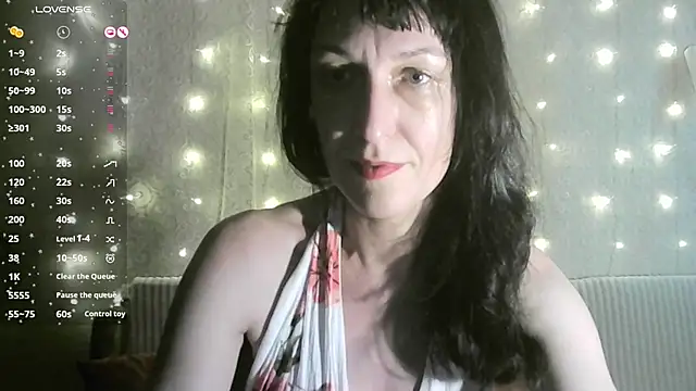 MarieODahliaS online show from October 15, 2025, 12:57 pm