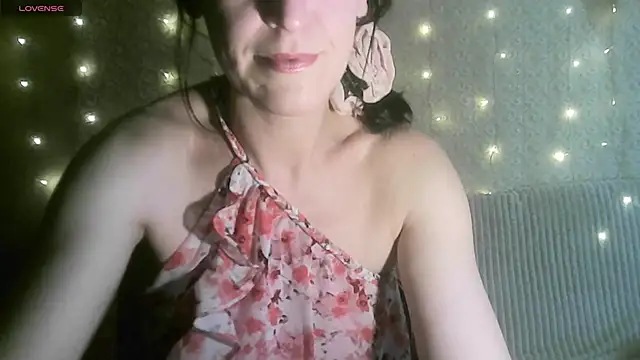 MarieODahliaS online show from March 16, 2026, 1:04 pm