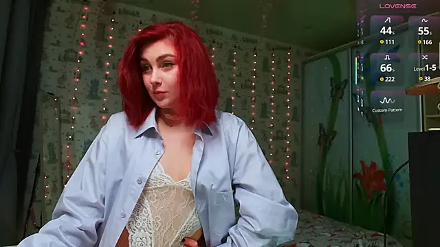 SmokyRose online show from February 26, 2025, 11:32 am