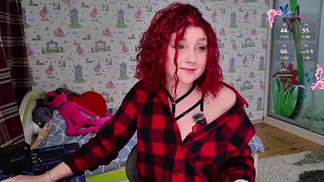 SmokyRose online show from June 12, 2026, 9:51 am