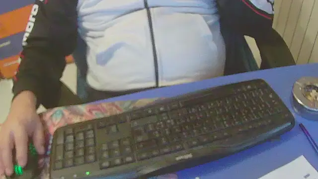 Tango128 online show from October 8, 2025, 4:47 am