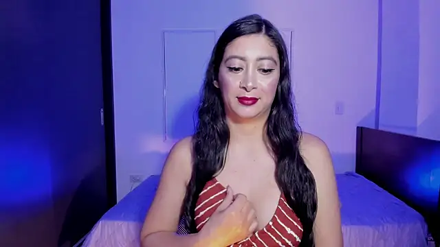 MeganWhite3 online show from May 20, 2026, 2:41 am