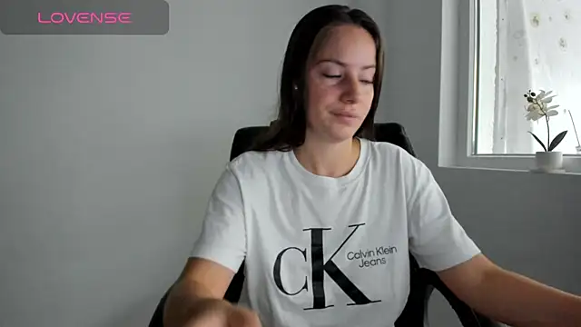 DiamondKay online show from September 29, 2025, 6:31 am