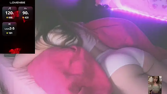 Snapshot of Blondiewithanass chatting on March 21, 2026, 8:24 pm Blondiewithanass online show from March 21, 2026, 8:24 pm