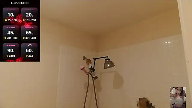 Snapshot of Blondiewithanass chatting on March 12, 2026, 2:06 am Blondiewithanass online show from March 12, 2026, 2:06 am