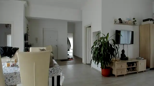 woolfiie online show from February 6, 2026, 9:05 am