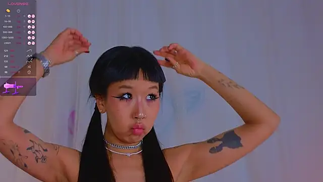 Snapshot of a11yson chatting on November 5, 2025, 2:53 pm a11yson online show from November 5, 2025, 2:53 pm