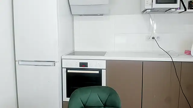 Your Masha online show from February 5, 2026, 1:18 pm