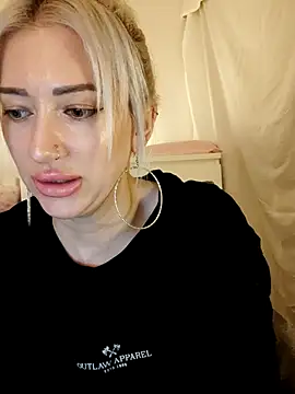 Fuck-Gina online show from July 22, 2026, 10:23 pm