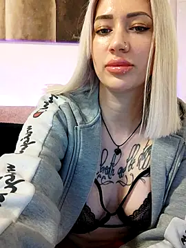 Fuck-Gina online show from February 5, 2026, 8:48 pm