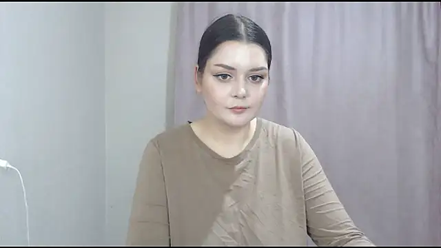 ohhhMie online show from November 30, 2025, 3:57 pm