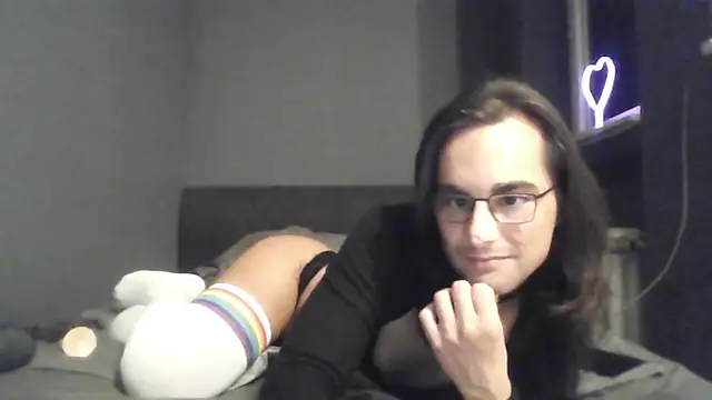 Snapshot of JanineJolie chatting on December 1, 2025, 10:32 pm JanineJolie online show from December 1, 2025, 10:32 pm