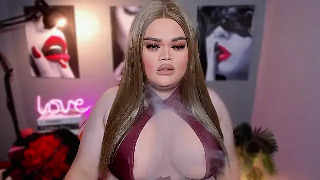 KarolinaThompson online show from October 12, 2025, 3:57 pm