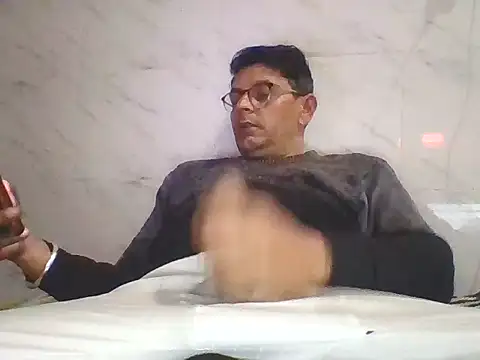 Snapshot of Kumarjay330 chatting on February 8, 2026, 5:21 pm Kumarjay330 online show from February 8, 2026, 5:21 pm