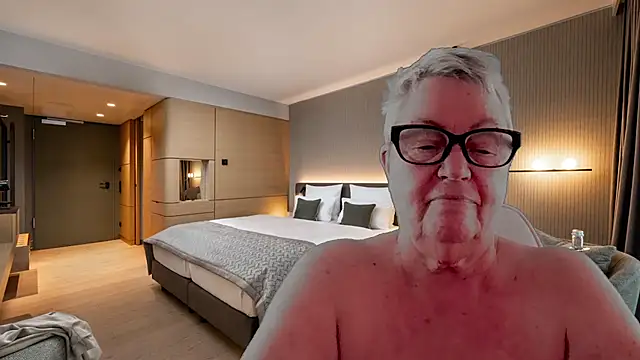 Snapshot of GrannyChrissy68 chatting on January 11, 2026, 3:41 pm GrannyChrissy68 online show from January 11, 2026, 3:41 pm