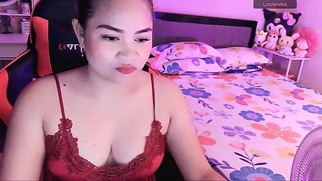 yenyen  online show from July 29, 2026, 1:38 am