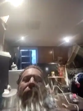 trucker1979 online show from October 25, 2025, 11:53 am