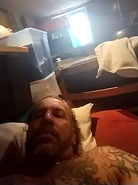 Snapshot of trucker1979 chatting on March 14, 2026, 3:29 pm trucker1979 online show from March 14, 2026, 3:29 pm