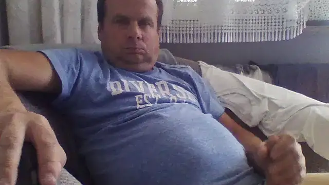 grzes19763 online show from July 25, 2026, 2:56 pm