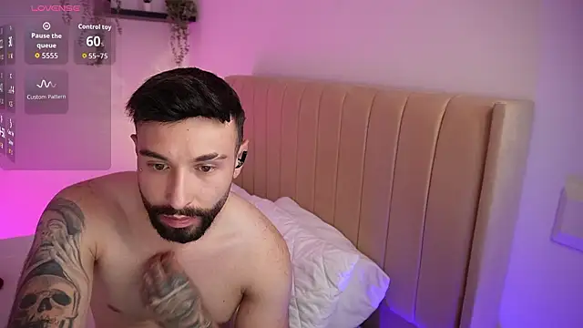 Snapshot of the_lucky_men__ chatting on March 19, 2026, 10:10 pm the lucky men online show from March 19, 2026, 10:10 pm