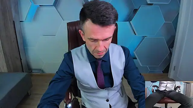 SteveTiger online show from April 14, 2026, 11:15 am