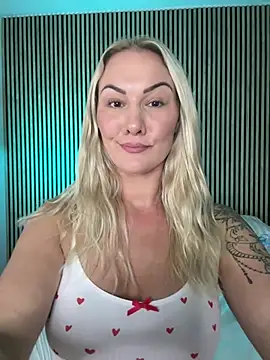 Snapshot of NastyMilf_ chatting on January 11, 2026, 9:00 pm NastyMilf online show from January 11, 2026, 9:00 pm