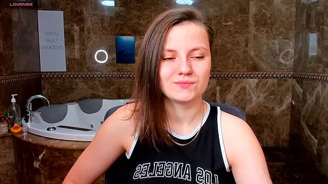 Snapshot of MelindaTin chatting on February 26, 2026, 7:41 am MelindaTin online show from February 26, 2026, 7:41 am