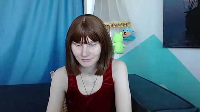 Snapshot of cornflower_mm chatting on September 19, 2025, 1:42 am cornflower mm online show from September 19, 2025, 1:42 am