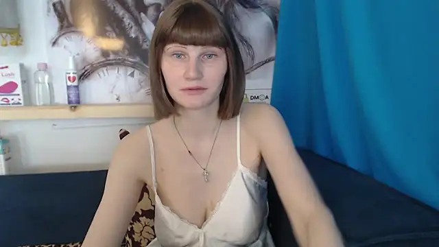 Snapshot of cornflower_mm chatting on March 5, 2025, 2:03 am cornflower mm online show from March 5, 2025, 2:03 am