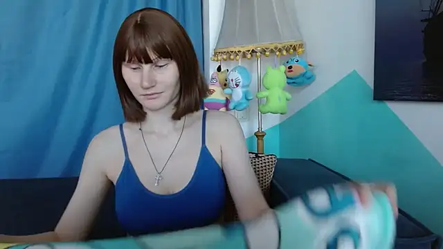 Snapshot of cornflower_mm chatting on September 18, 2025, 1:41 am cornflower mm online show from September 18, 2025, 1:41 am
