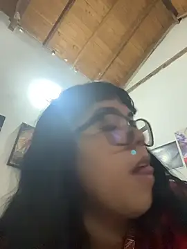 LillyCandy online show from February 18, 2026, 2:42 am