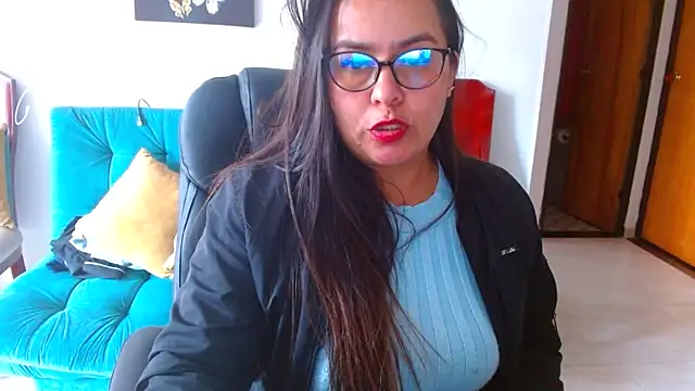 Ixchel Anaid online show from March 2, 2026, 7:21 pm