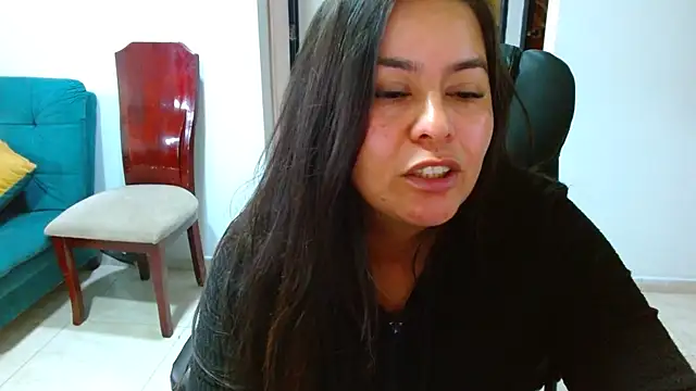 Snapshot of Ixchel_Anaid chatting on February 13, 2026, 1:55 pm Ixchel Anaid online show from February 13, 2026, 1:55 pm