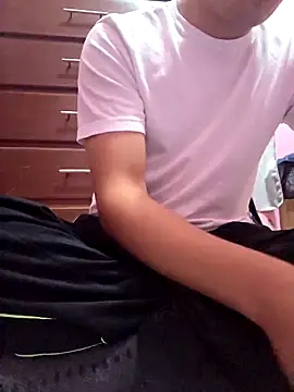 Jaretto1890 online show from January 16, 2026, 8:29 am