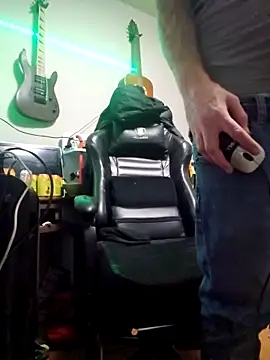 Anix888 online show from December 14, 2025, 8:31 am