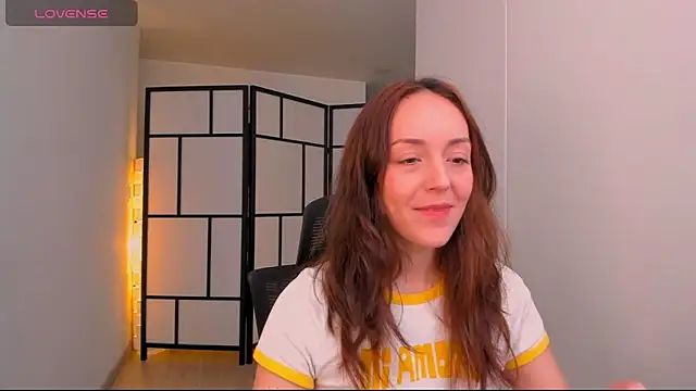 molly marmalade  online show from March 12, 2026, 5:06 pm