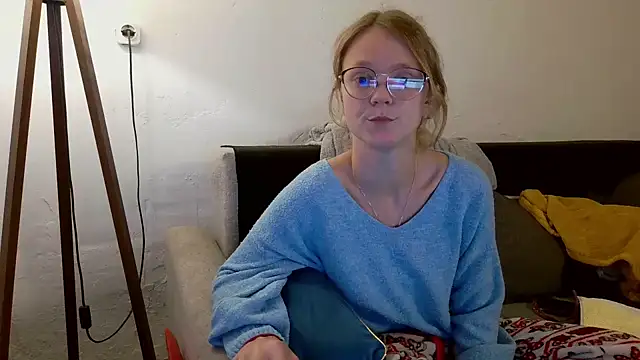 little-leni online show from May 29, 2026, 8:37 pm