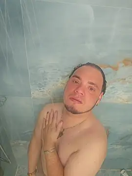 Snapshot of latinoflpr chatting on January 12, 2026, 1:45 am latinoflpr online show from January 12, 2026, 1:45 am