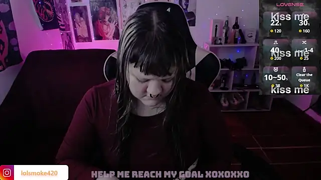 Bdsm and fries online show from April 22, 2026, 2:02 pm