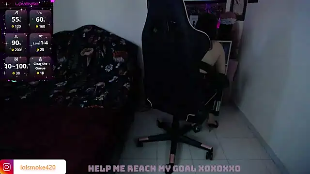 Snapshot of Bdsm_and_fries chatting on September 12, 2025, 10:20 pm Bdsm and fries online show from September 12, 2025, 10:20 pm