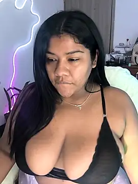 paola091 online show from March 26, 2026, 11:19 am