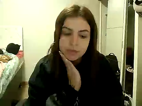 Snapshot of chelbyy chatting on May 19, 2026, 10:06 pm chelbyy online show from May 19, 2026, 10:06 pm