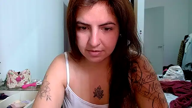 Snapshot of chelbyy chatting on November 12, 2025, 3:27 pm chelbyy online show from November 12, 2025, 3:27 pm