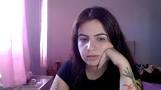 Snapshot of chelbyy chatting on December 17, 2025, 12:54 pm chelbyy online show from December 17, 2025, 12:54 pm