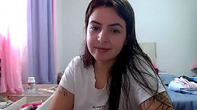 Snapshot of chelbyy chatting on December 2, 2025, 8:10 pm chelbyy online show from December 2, 2025, 8:10 pm